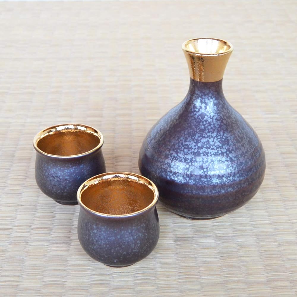 Liquor set, Tokkuri Ochoko set, Arita ware, 1 sake bottle, 2 sake cups set, crystal gold, ceramic, made in Japan