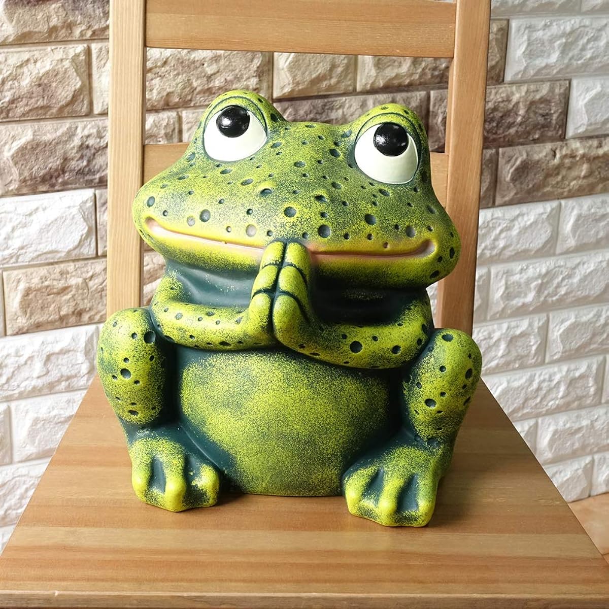 Made in Portugal Terracotta Frog Ornament Gardening Object "Praying Frog" 27cm pto-1448g