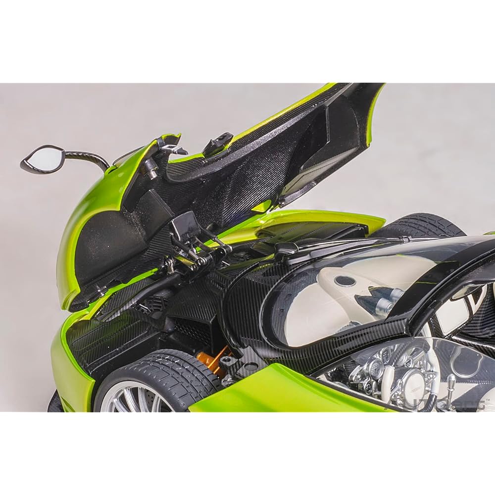 AUTOart 1/18 Pagani Huayra Roadster Metallic Light Green Finished Product 78288