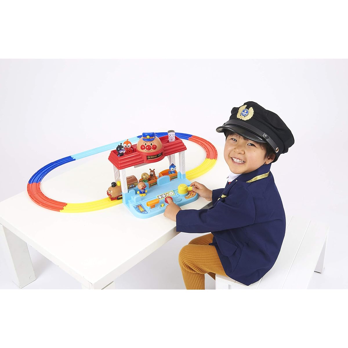 BANDAI Anpanman Lever Operated! Anpanman Talking Station For ages 3 and up