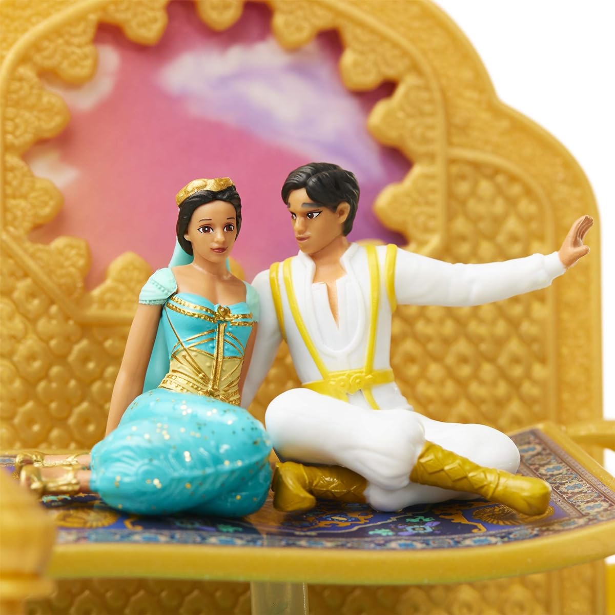 Aladdin & Jasmine Magic Carpet Jewelry Box with Sound & Motion by Jakks Pacific Disney Princess Aladdin Jasmine Magic Carpet