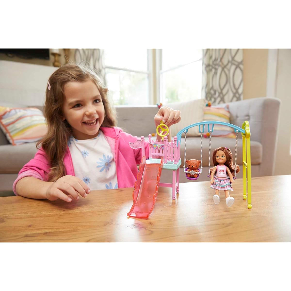 Mattel - Barbie Club Chelsea Doll and Swing Set Playset, Brunette