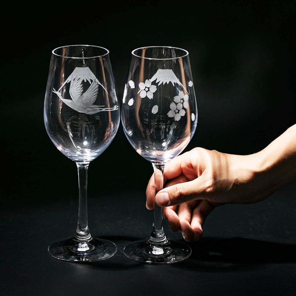 [Taimuro Kobo Official] Edo Kiriko Mt.Fuji with Cranes and Cherry Blossom Wine Glasses Pair (Transparent) TB0080-32/0080-33 Comes in a Presentation Box Made in Japan