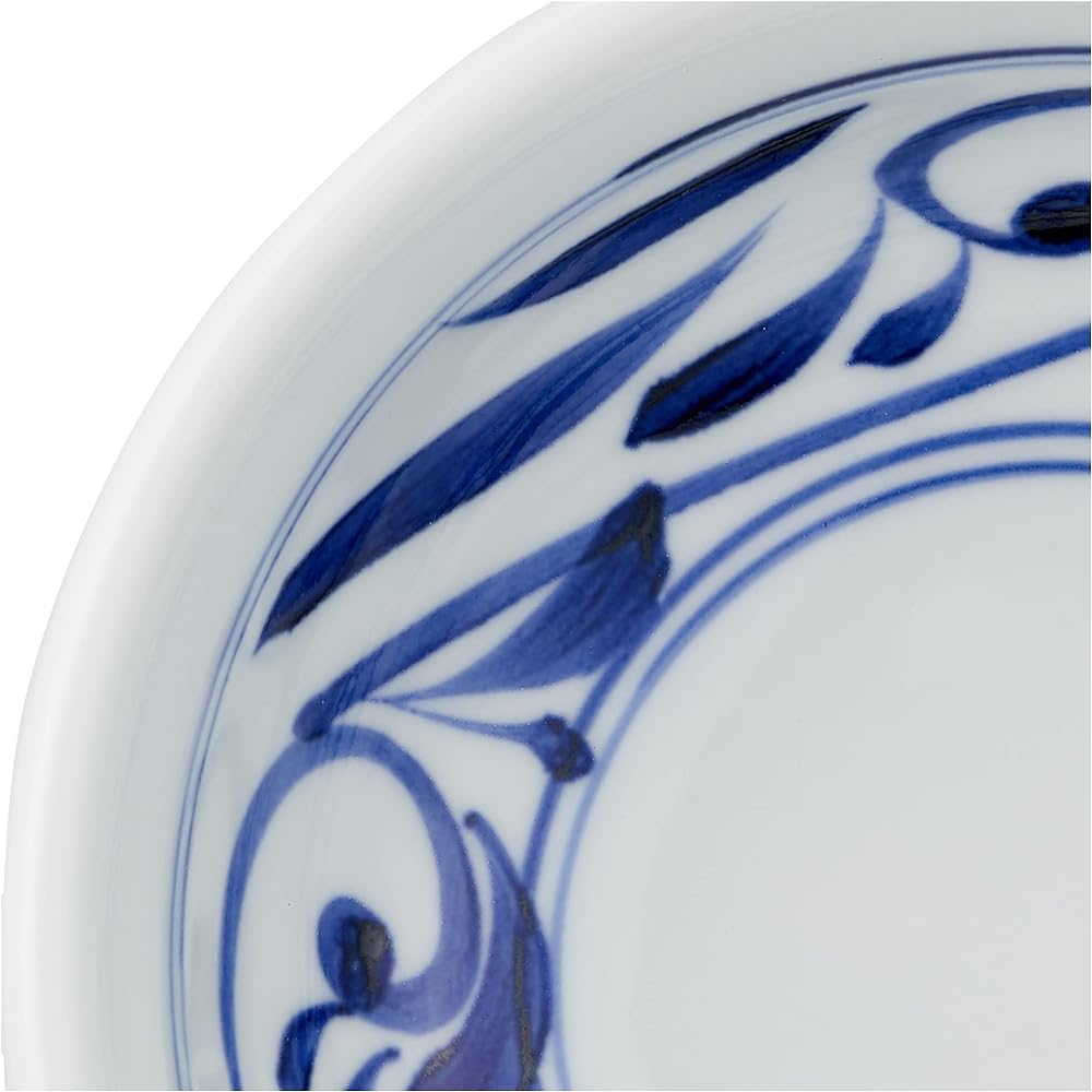 Tobeyaki senzan medium bowl, white/blue, approx. diameter 16.0 x inner diameter 14.3 x height 5.5cm Tobeyaki senzan kiln ball-shaped medium bowl, set of 2 (arabesque)