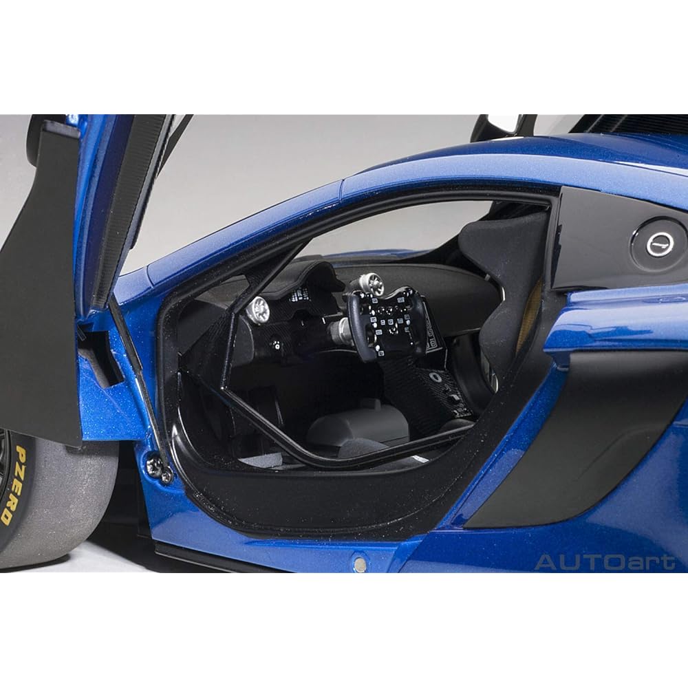 AUTOart 1/18 McLaren 650S GT3 Metallic Blue Finished Product