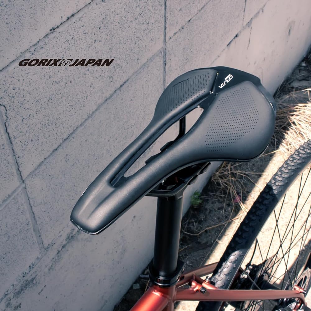 GORIX Saddle, Bicycle, Short Nose, Road Bike, Short Saddle, Perforated, Lightweight, Shock Absorption, Bicycle Saddle Replacement, Stylish, Customized (oputa) Cross Bike, Cyclocross, MTB, Mini Velo and Other Bicycles