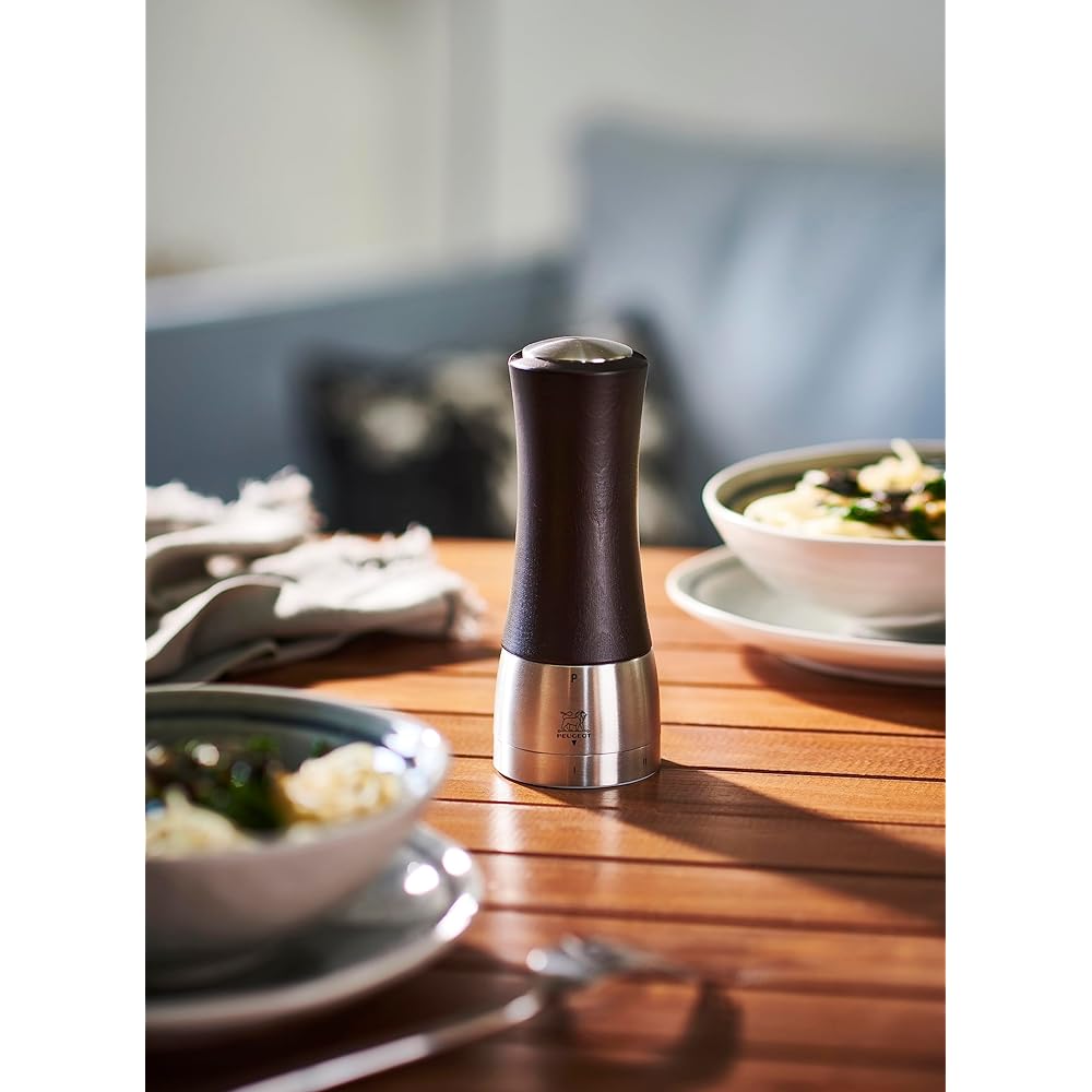 PEUGEOT Mill Salt Salt Mill Coarseness Adjustment Capacity 120g/21cm Manual Rock Salt Magnetic Lid Made in France Madras 21cm 25236