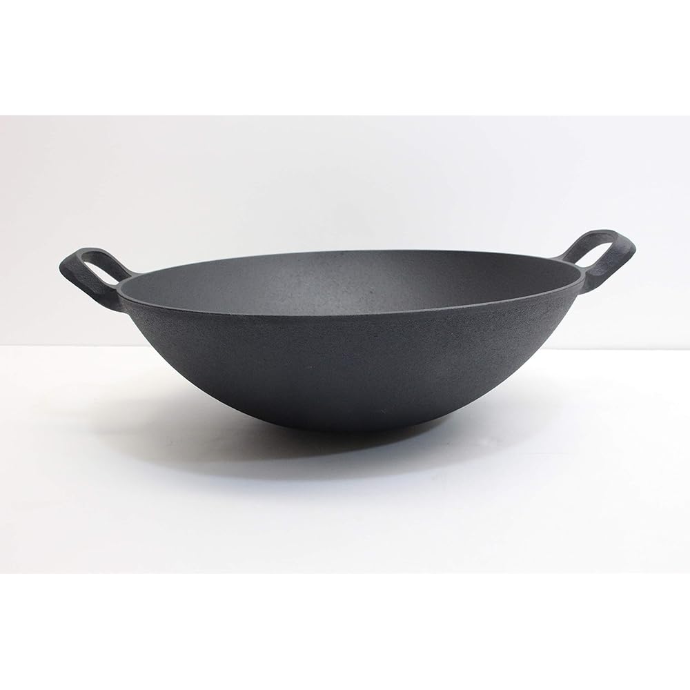 Ikenaga Iron Works Living with Iron New Nanbu Iron Wok 33cm Gift Wrapping Specification