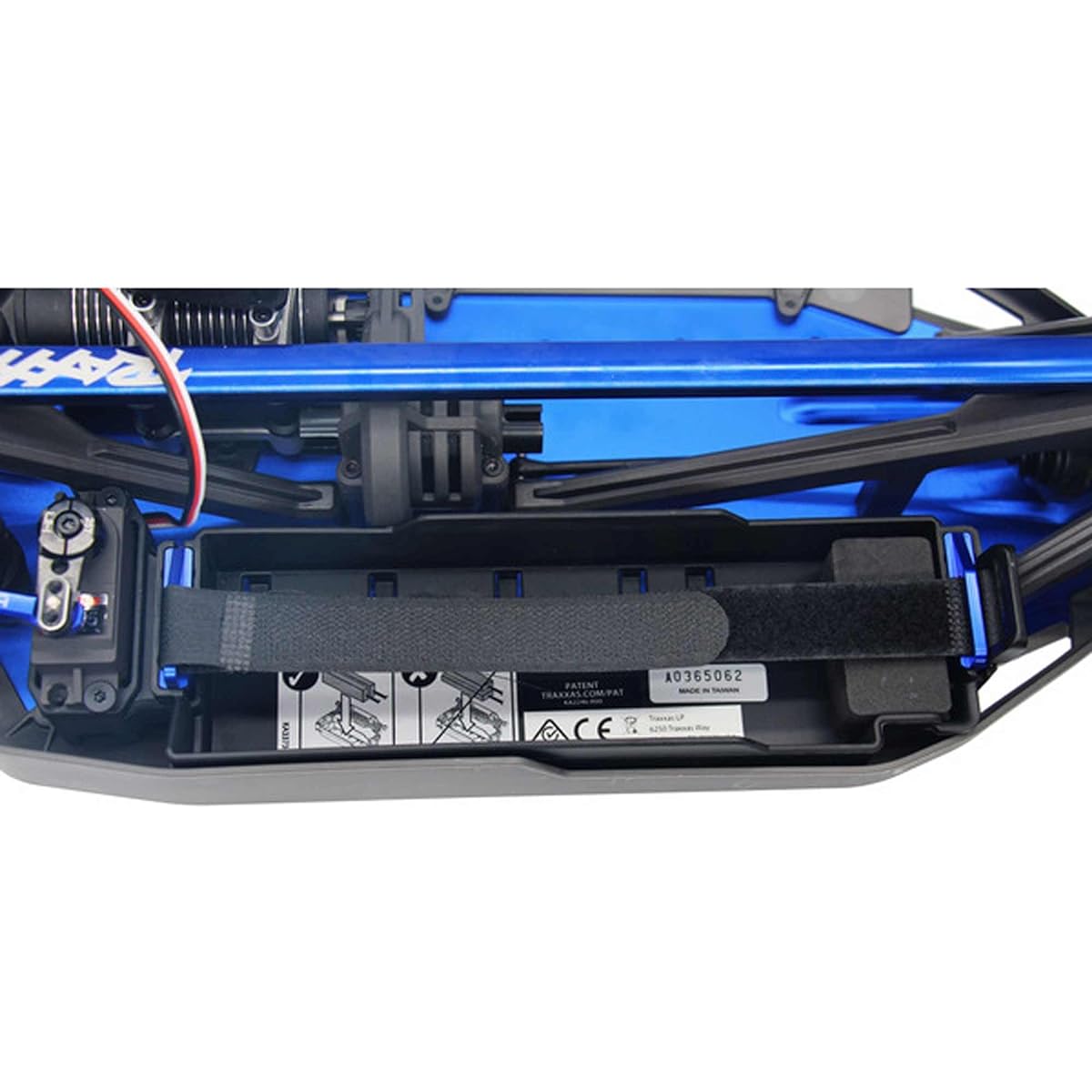 Hot Racing SLG126X06 Thor Battery Hold Down Sledge