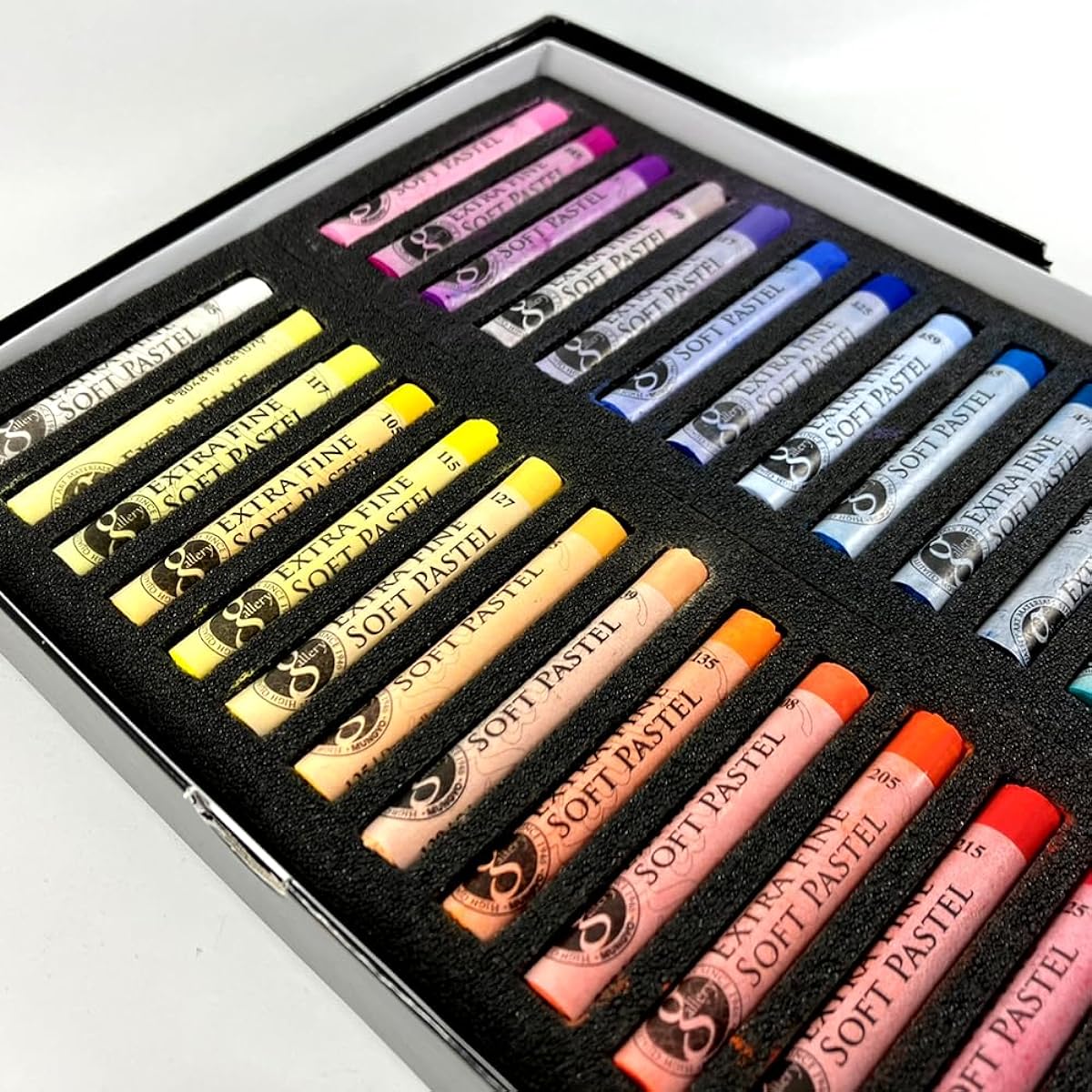 MUNGYO Gallery Soft Pastels for Artists - Set of 60 Luxury Colors