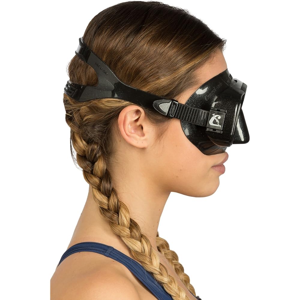 CRESSI Scuba Diving Snorkeling Mask [SUPEROCCHIO] For enthusiasts Classic design Small internal volume Black [Genuine product]