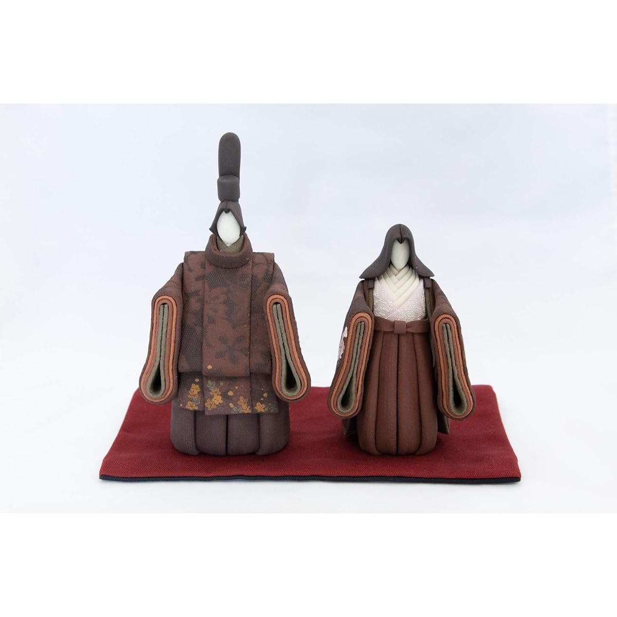 Standing Hina Dolls, Ceramic Dolls, Made by Rika Sawa, Compact, Washable, Comes in a Paulownia Box (Female Doll: Dark Red/Male Doll: Dark Red)