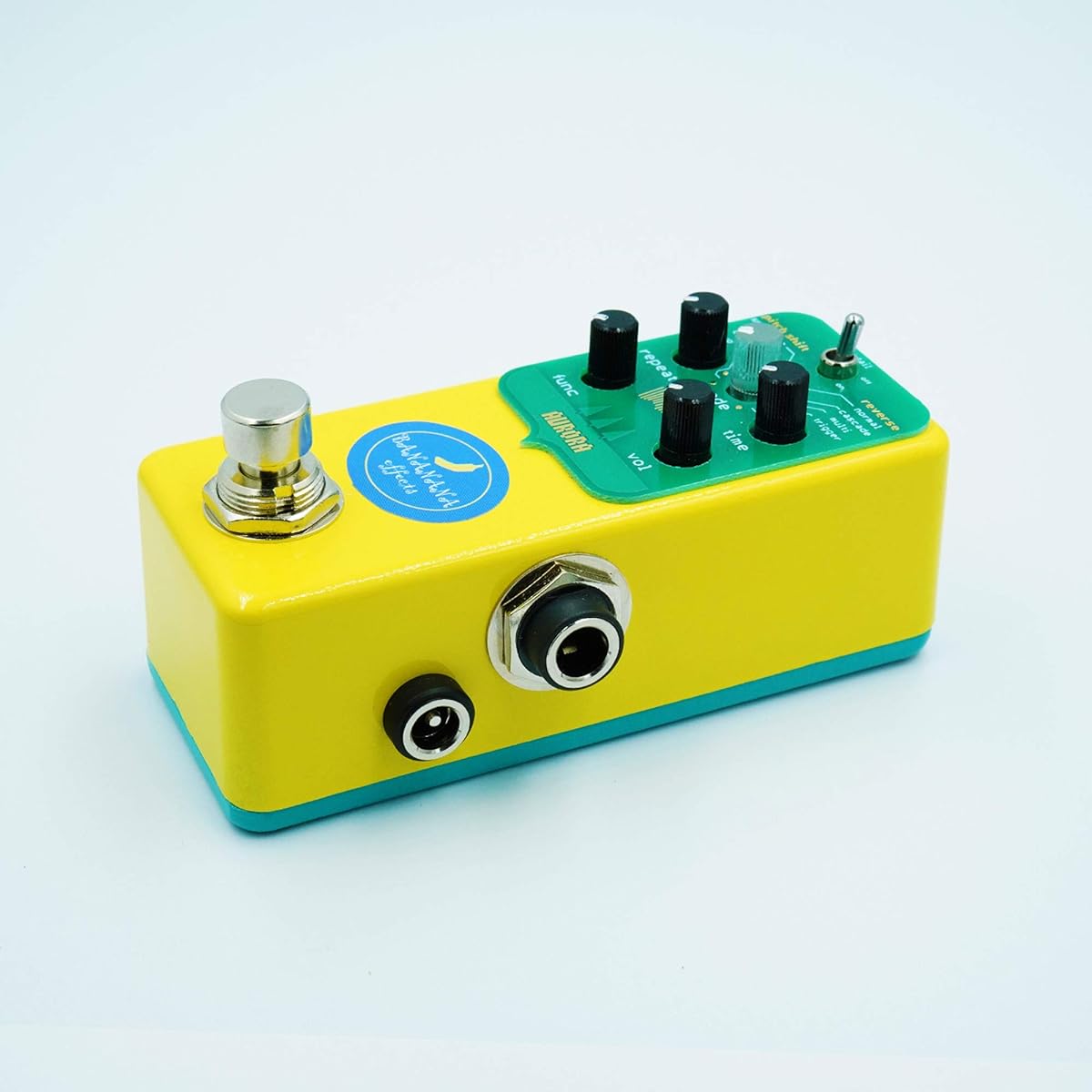 BANANANA effects/AURORA Multi Delay delay