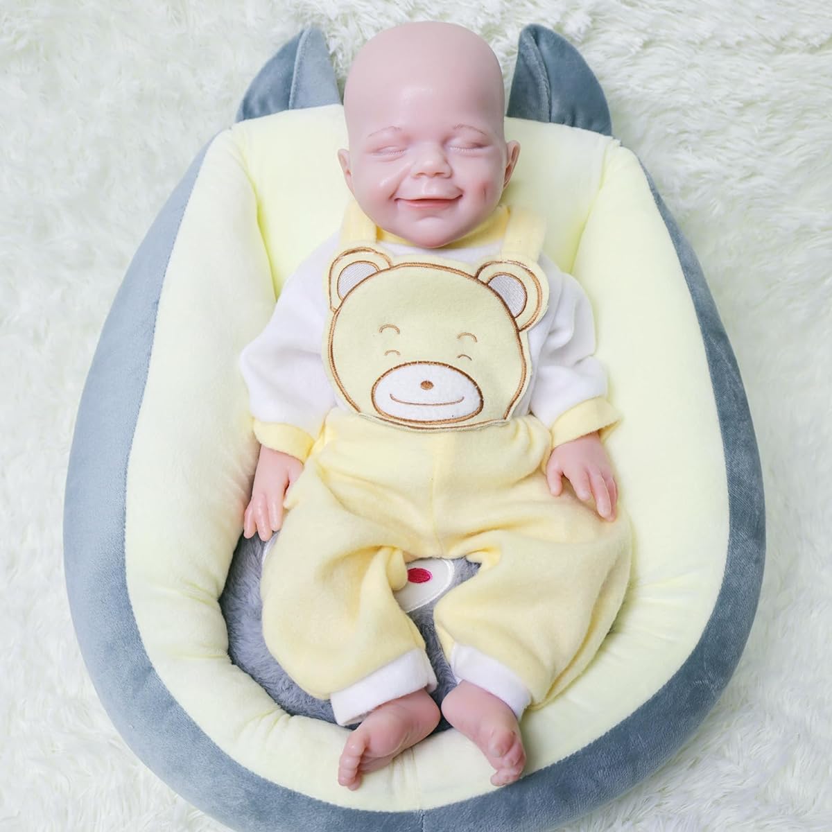 Reborn Baby Doll 18.5 Inch Not Vinyl Doll, Realistic Soft Silicone Newborn Baby Doll, Real Full Body Silicone Reborn Baby Doll (18 Inch Boy)