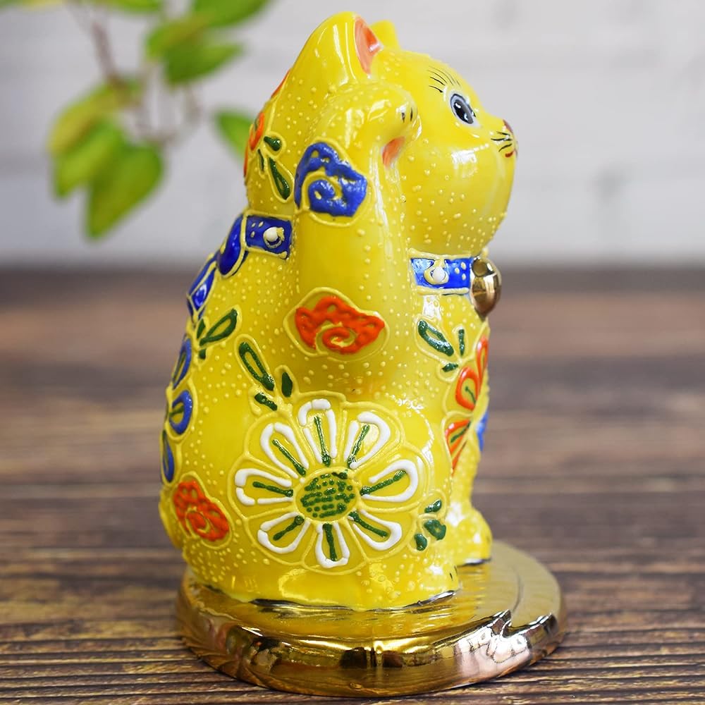 Lucky Cat Ornament Pottery Kutani Ware Right Hand Oval Lucky Cat Yellow Sheng Feng Shui Good Luck Interior Japanese Style Accessories