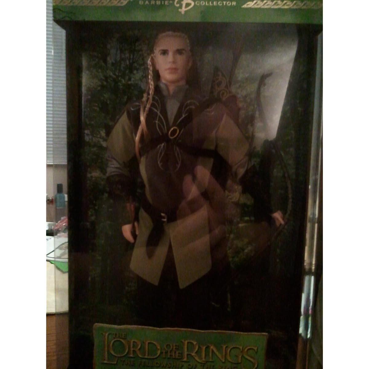 Barbie doll and Ken doll Arwen and Aragorn from The Lord of the Rings