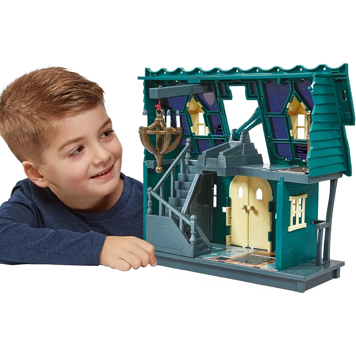 Aunt Mansion Playset with Ghost