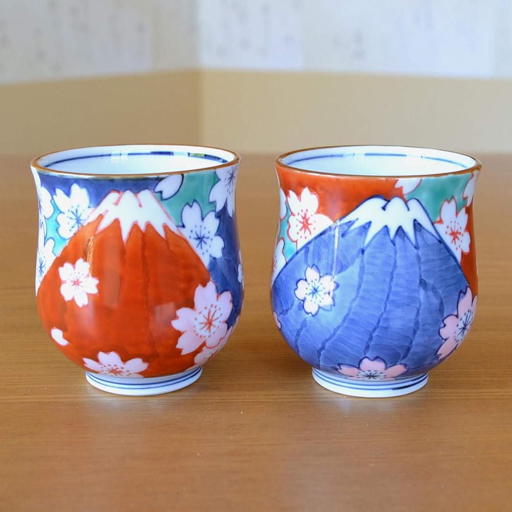 Pair of teacups, present, gift boxed, stylish, Arita ware, Mt. Fuji, Nabeshima Fuji, couple's teacup, gift boxed, gift wrapped, made in Japan