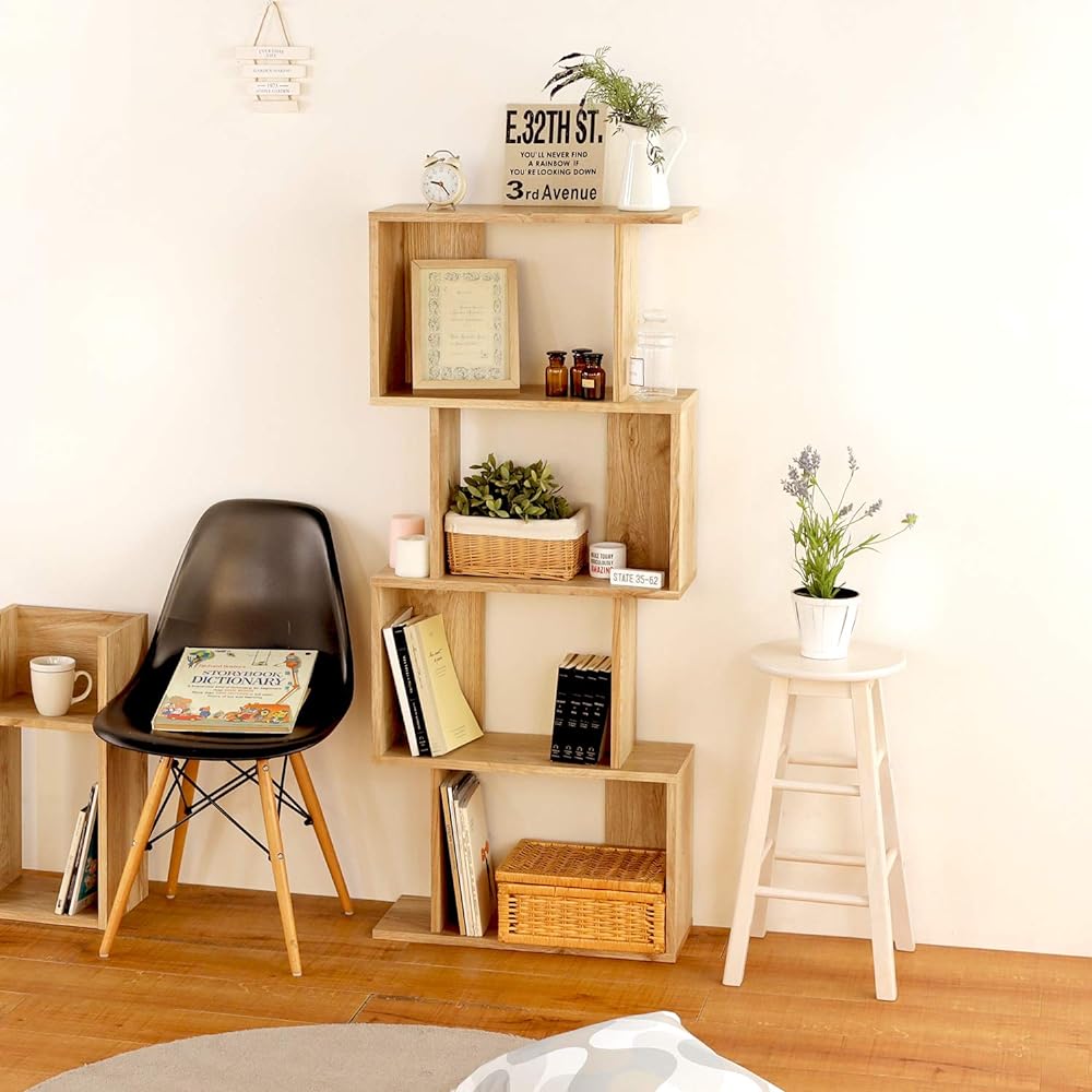 Shirai Sangyo Natural vintage style reminiscent of a bright cafe Scandinavian casual Stylish zigzag rack partition bookshelf that can be placed horizontally Natural brown Width 59.6 Height 142.4 Depth 23.4 cm VTL-1460NN Vientage light