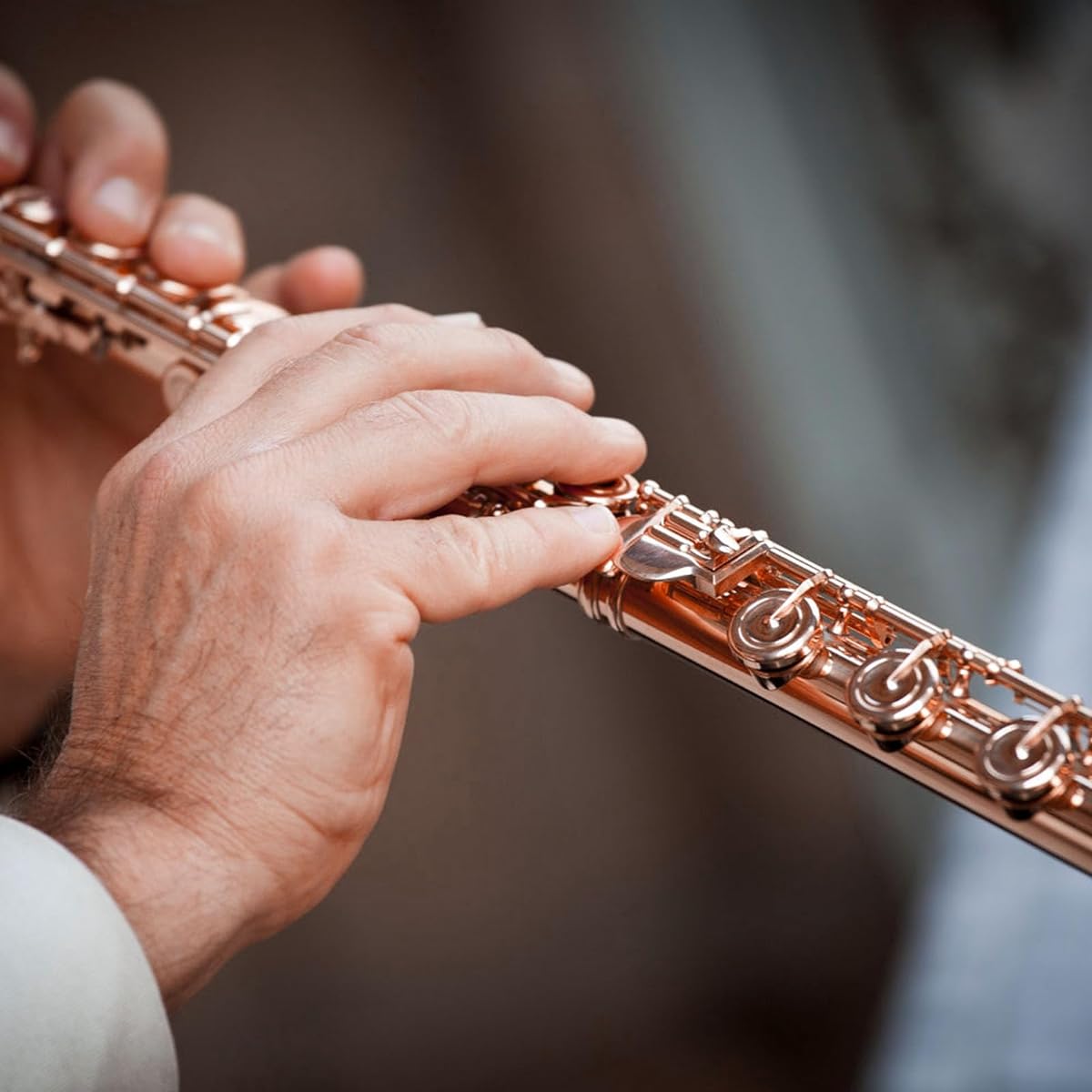 Closed Hole C Flute, Durable and Sturdy Cupronickel Versatile Student Flute 16 (Reddish Antique)