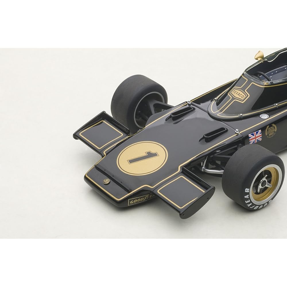 AUTOart 1/18 Lotus 72E 1973 #1 Emerson Fittipaldi