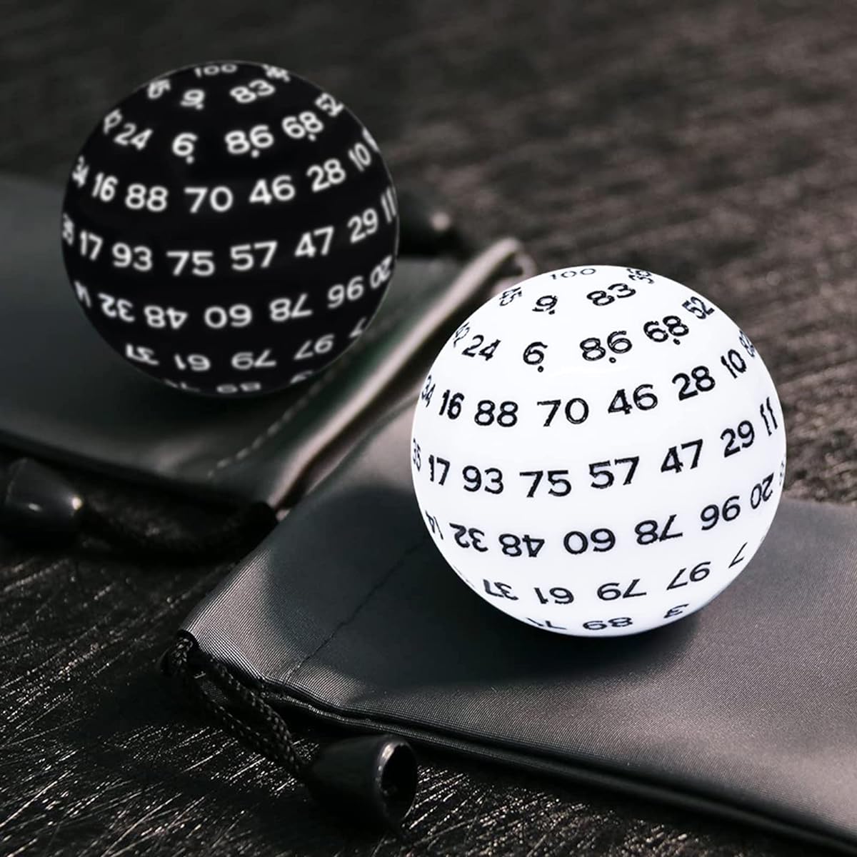 DND D100 100-sided dice set, black and white, 2 pieces