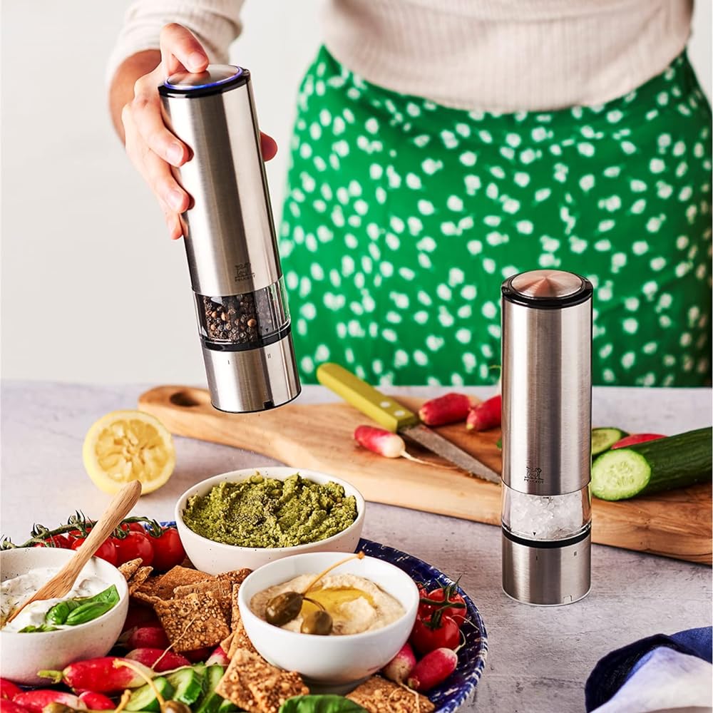 PEUGEOT Mill Electric Salt Mill Coarseness Adjustment Capacity 50g/20cm Tray and Spice Scale Included Made in France Erissens 27179