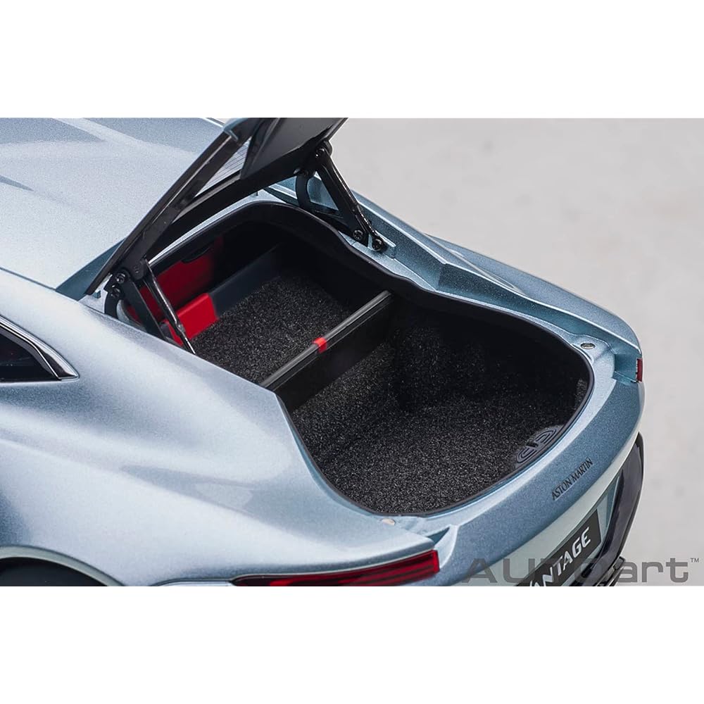 AUTOart 1/18 Aston Martin Vantage 2019 Metallic Silver Finished Product 70276