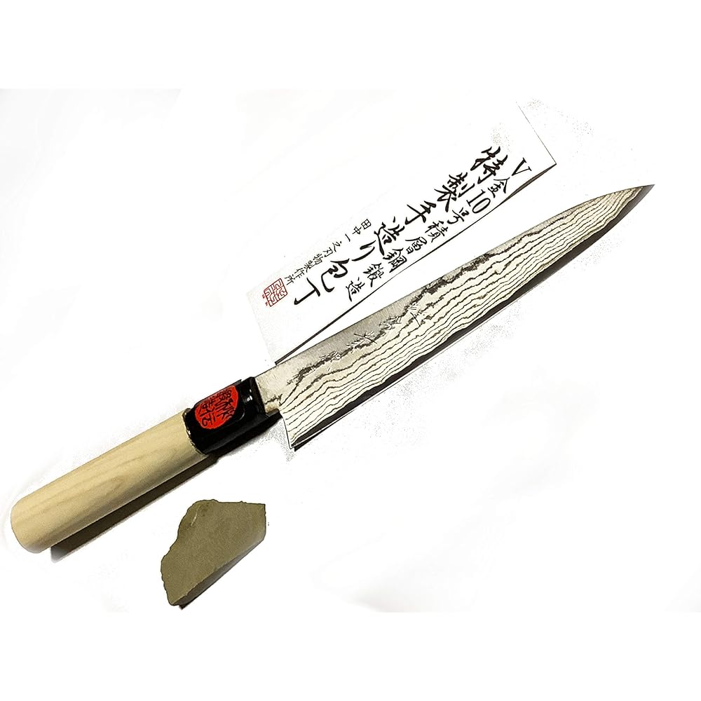 Kazuyuki Tanaka Knife Manufacturing [Made by Makoto] V-gold No. 10 laminated steel (Petty knife 150mm, Japanese style P handle, Nikumo natural whetstone piece included)