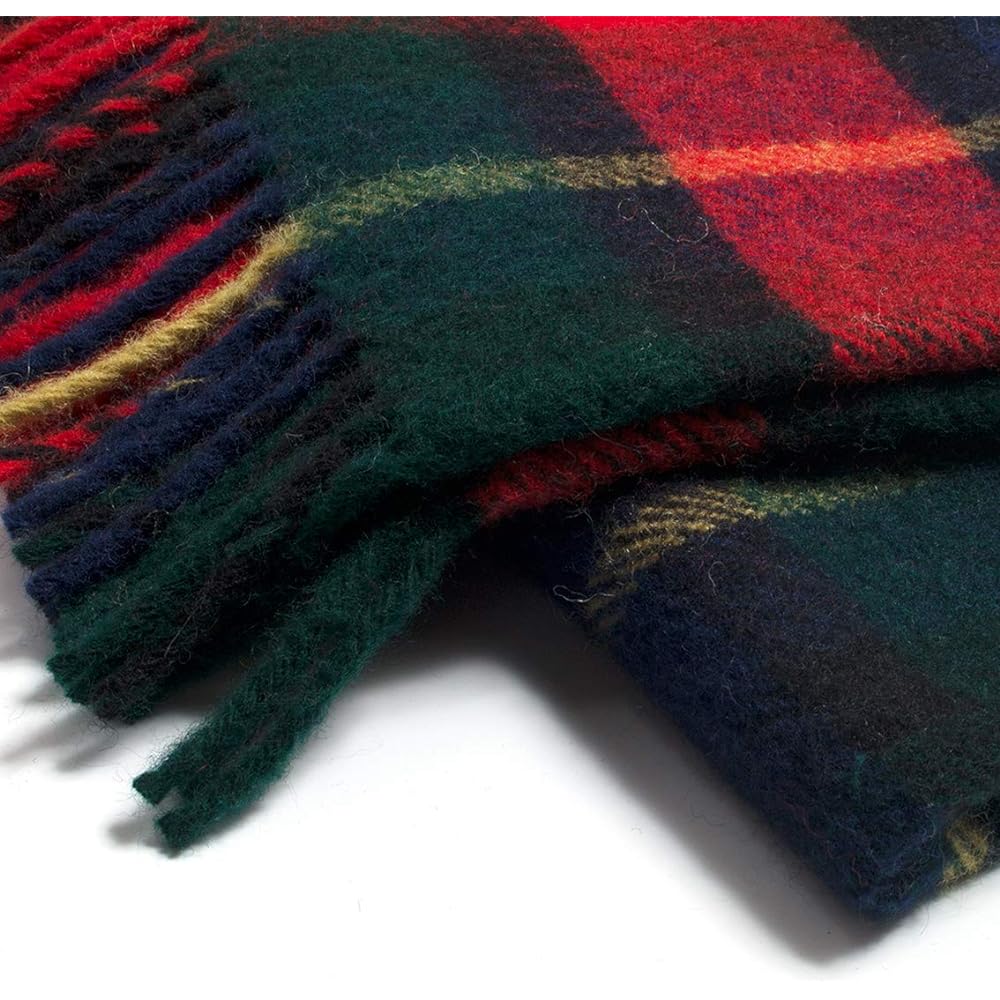 [Tweed Mill] JULA TARTAN KNEE RUG Blanket Tartan Check with Gold Pin 70 x 183cm (KILGOR) [Parallel Import]