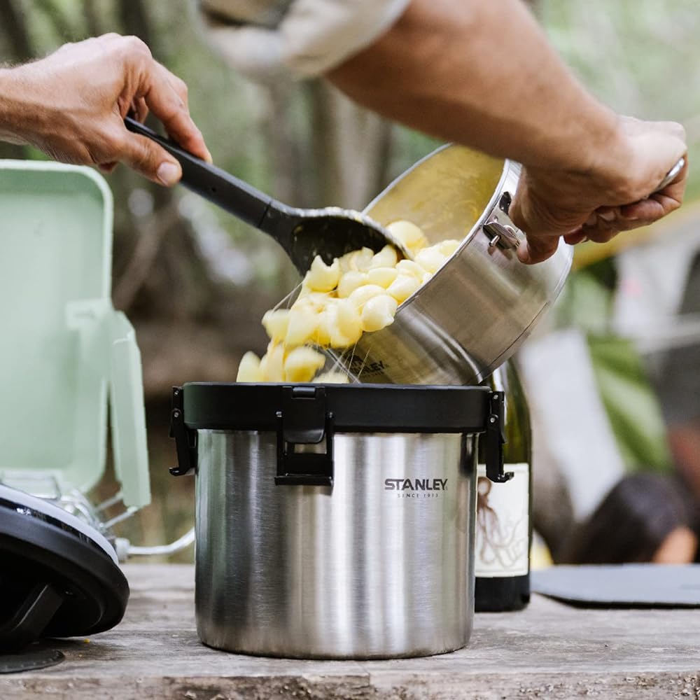 STANLEY Camp Clock Silver 2.8L Thermal/Cold Ice Container Cooking Lunch Box Outdoor Camping Warranty 01875-030 (Genuine Japanese Product)