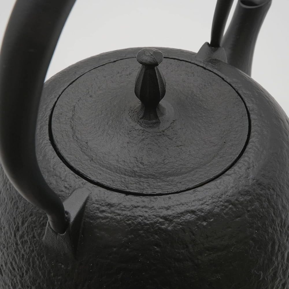 Tonami Shoten Nanbu Iron Kettle Round Nanbu Type Black 1.2ℓ Made in Japan 50096 Outdoor Camping Open Fire OK