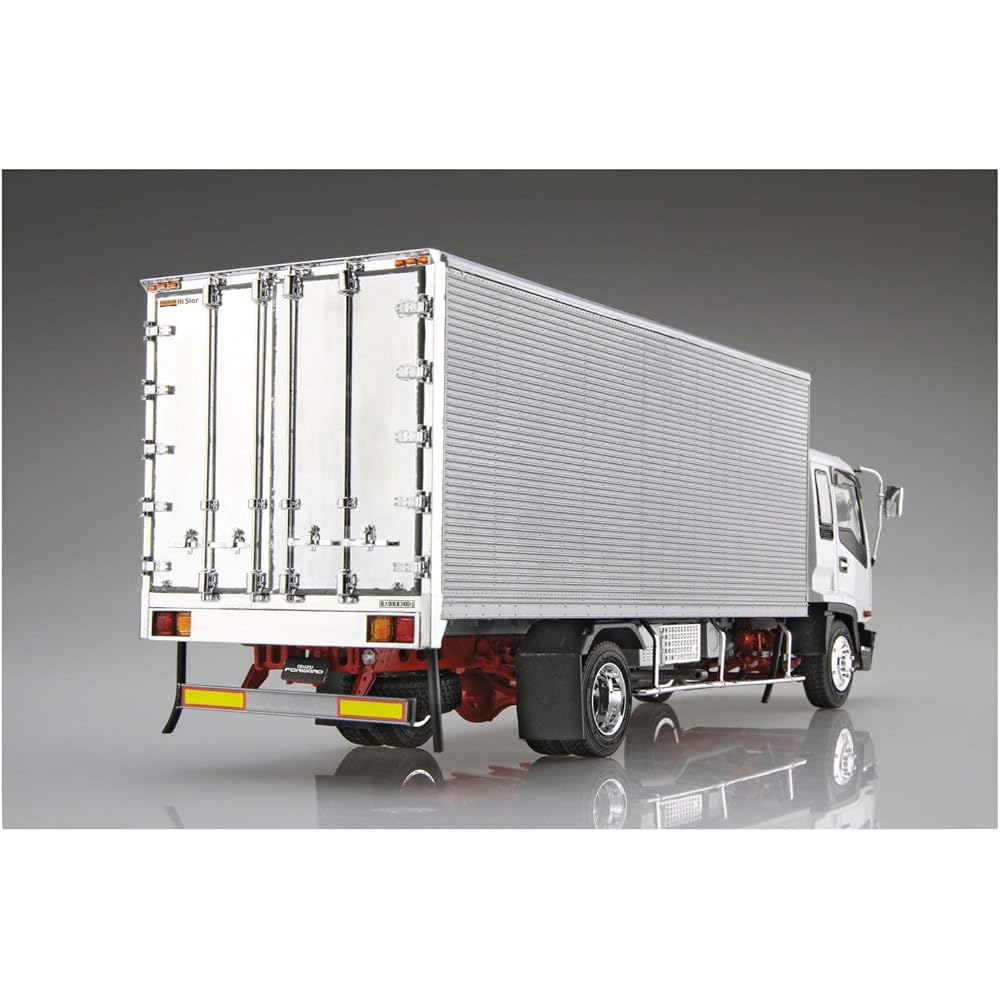 Aoshima Bunka Kyozaisha 1/32 Heavy Freight Series No.5 Isuzu Forward Hyster Refrigerated Car Plastic Model