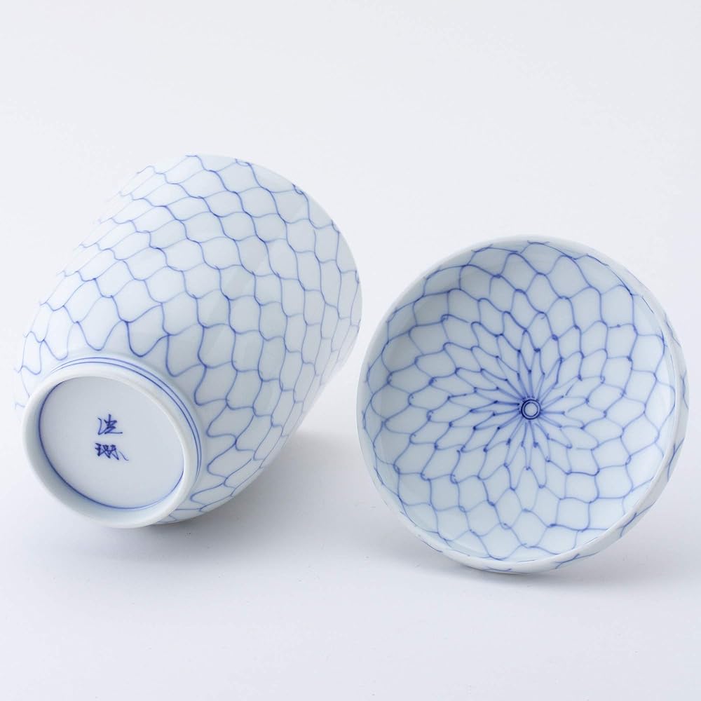 Nishikai Pottery Hasami Ware Pair Hot Pot with Lid Kourin Inner and Outer Net Pattern (In Wooden Box) 11509