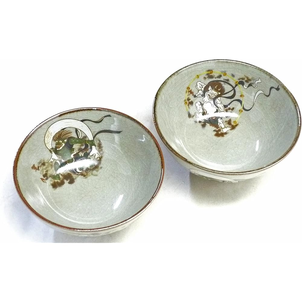 Kutani ware [Pair of rice bowls] Wind God and Raijin with inner painting