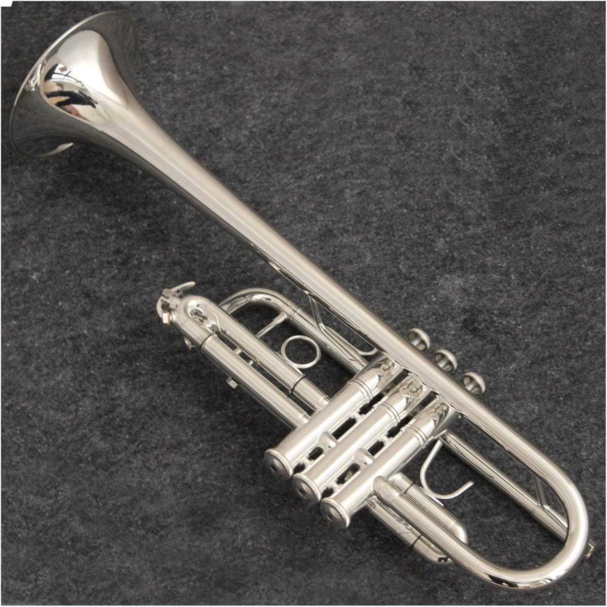Standard Trumpet Set C Trumpet Silver Plated Musical Instrument Professional Trumpet C Tone Mouthpiece Accessories Case Included