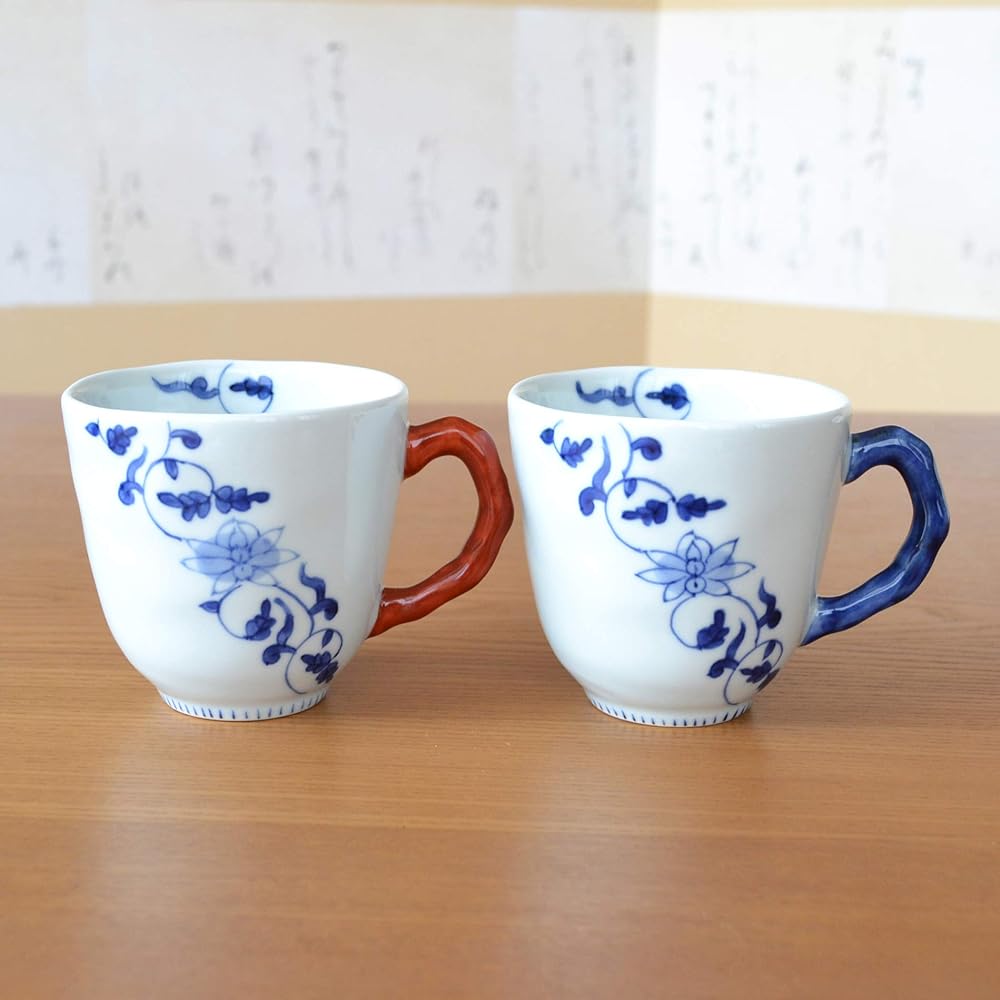 Pair of mugs, gift boxed, Arita ware, microwave safe, coffee cup, flower obi arabesque, made in Japan
