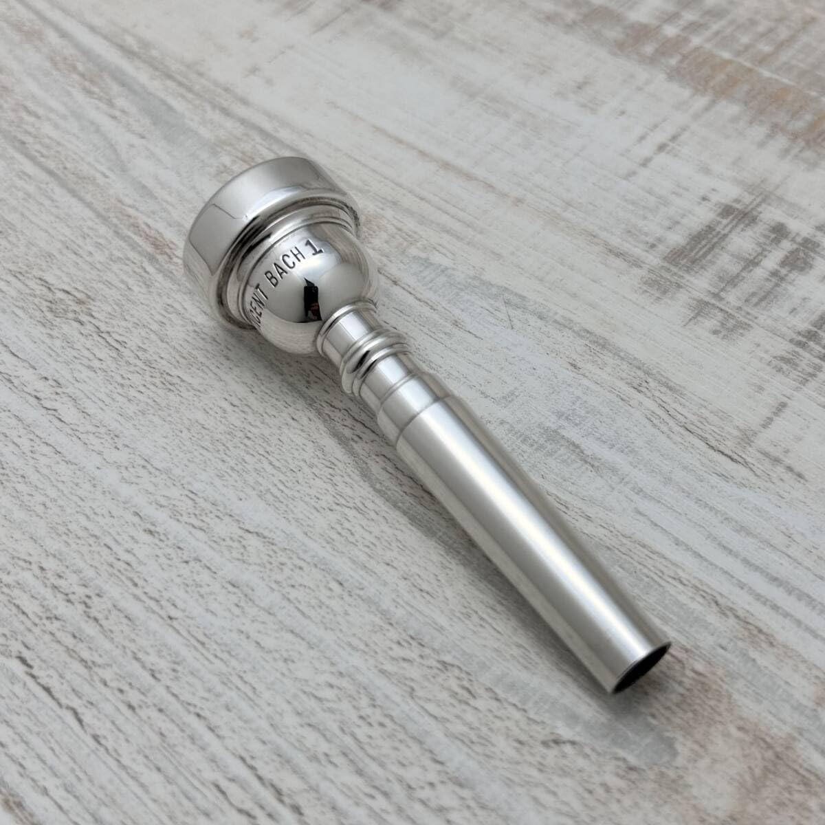 Almost a trumpet mouthpiece VACH Bach 1 SP ZQOU