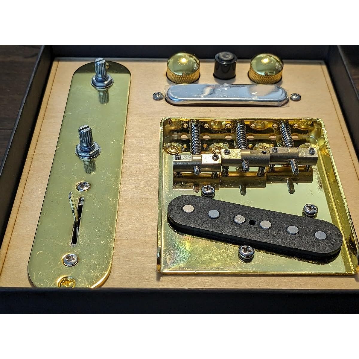 Alnico V Pickup Metal Plate Assembly Set Gold