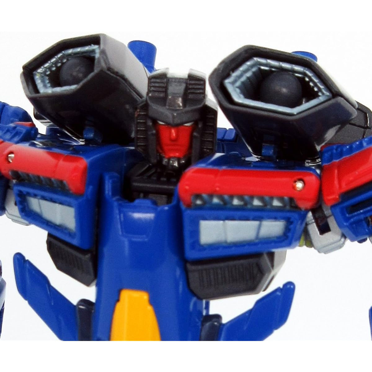 Transformers Legends Series LG18 Armada Starscream Super Mode