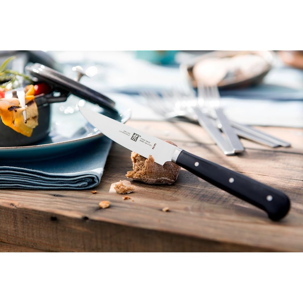 ZWILLING "Steak knife 4pcs set in wooden box" Steak knife wave blade serration [Japanese regular product] 39029-004
