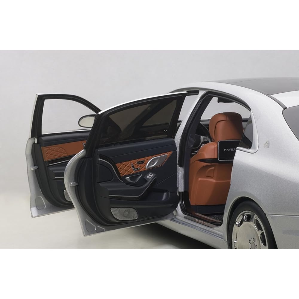 AUTOart 1/18 Mercedes-Maybach S 600 (Silver)