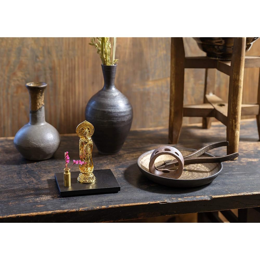 Buddha statue St. Kannon Bodhisattva 10cm (gold plated/24K gold) Buddhist sculptor: Hideun Makita Original model _ "Tendai sect, Shingon sect, Rinzai sect" Takaoka copperware (Shokannonbosatsu/S)