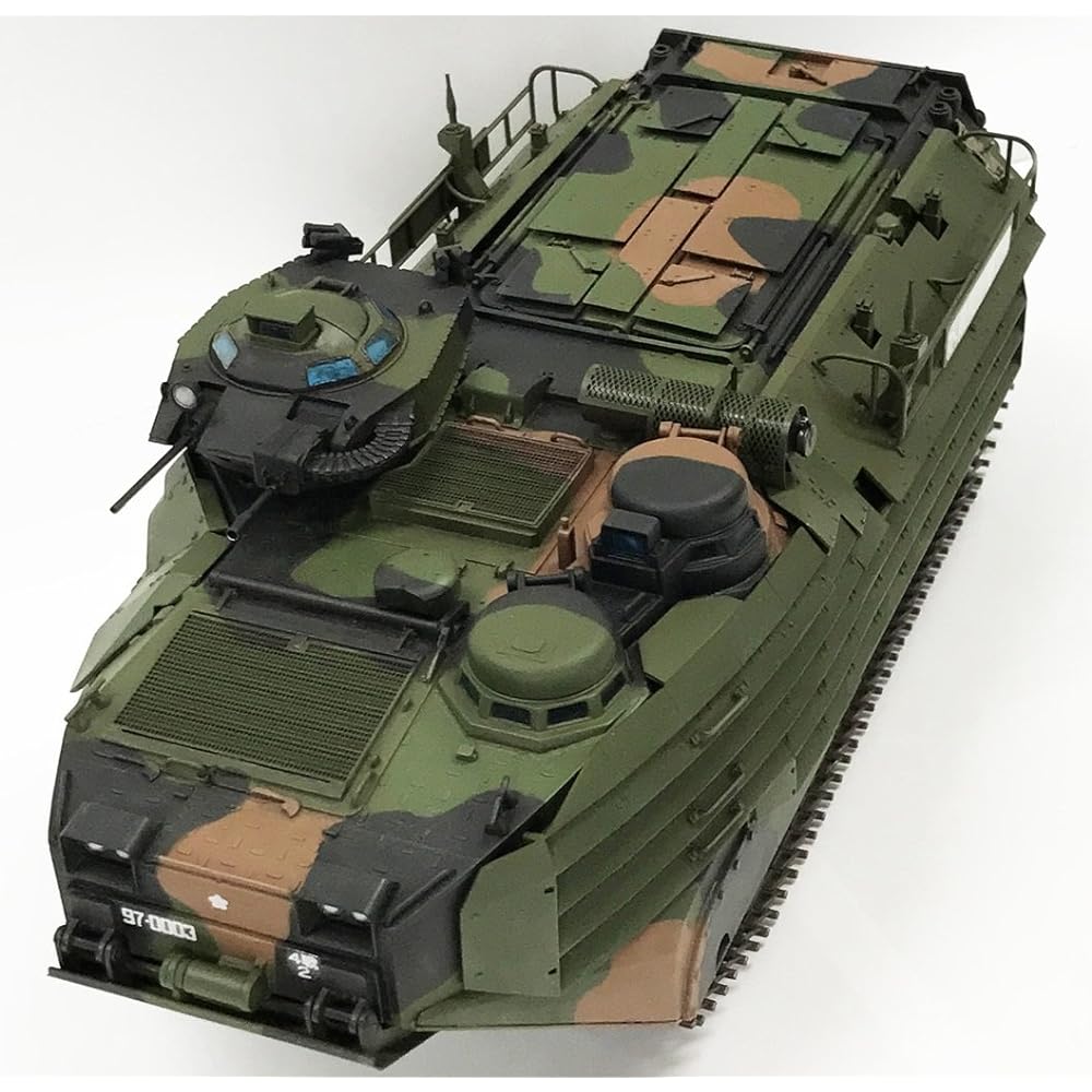 Doyusha 1/35 Ground Self-Defense Force AAV7 A1 RAM/RS Ground Self-Defense Force Amphibious Vehicle Plastic Model
