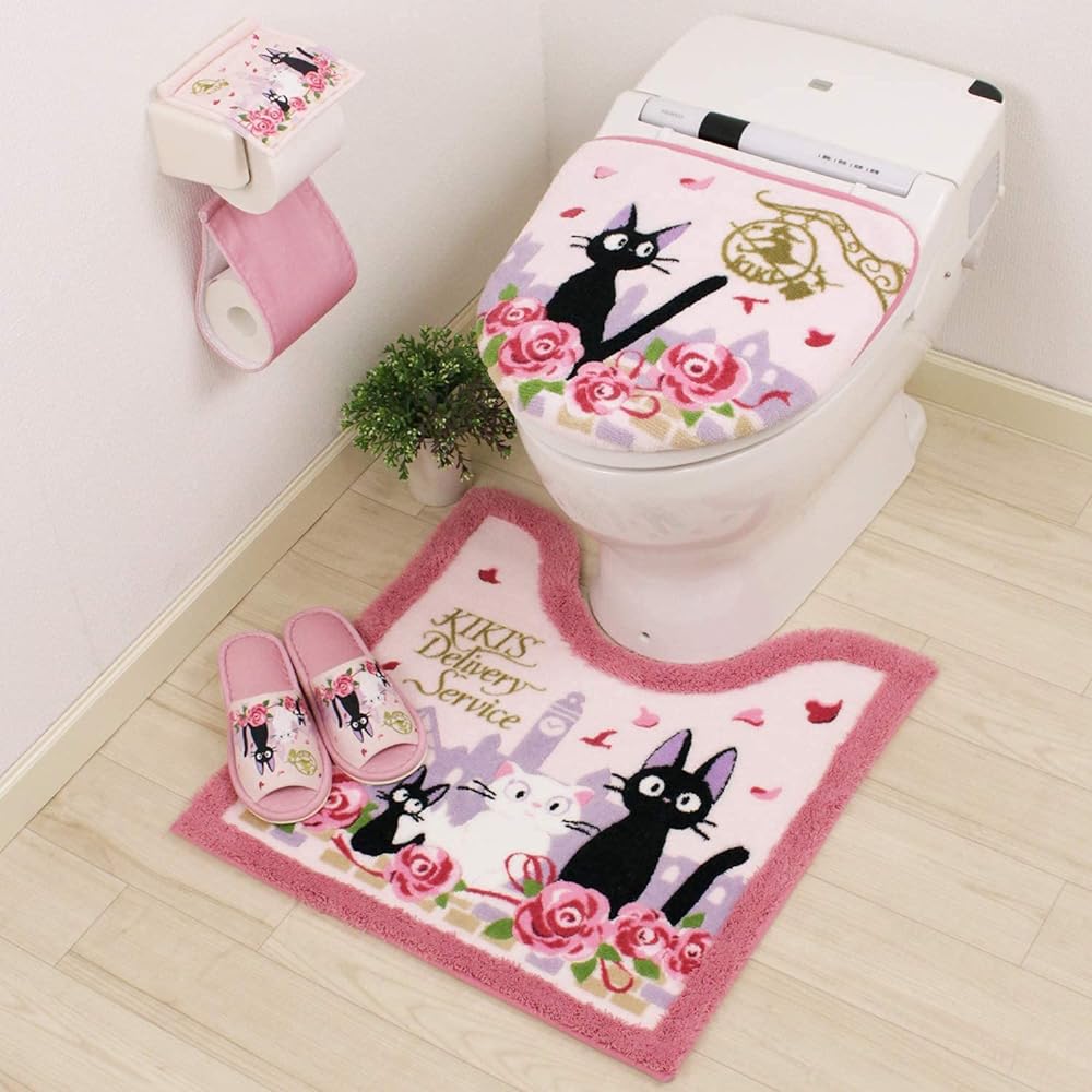 Kiki's Delivery Service Toilet Mat 4 Piece Set (Washing heating type lid cover + normal size toilet mat + slippers + paper holder cover) Date with Gigi