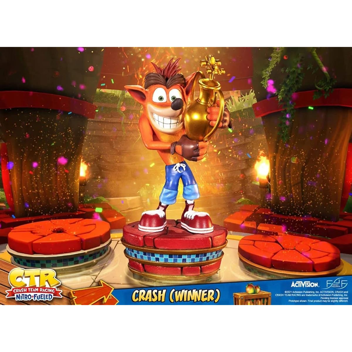 FIRST4FIGURES Crash Bandicoot - Crash Team Racing Crash Winner - Statue 46cm