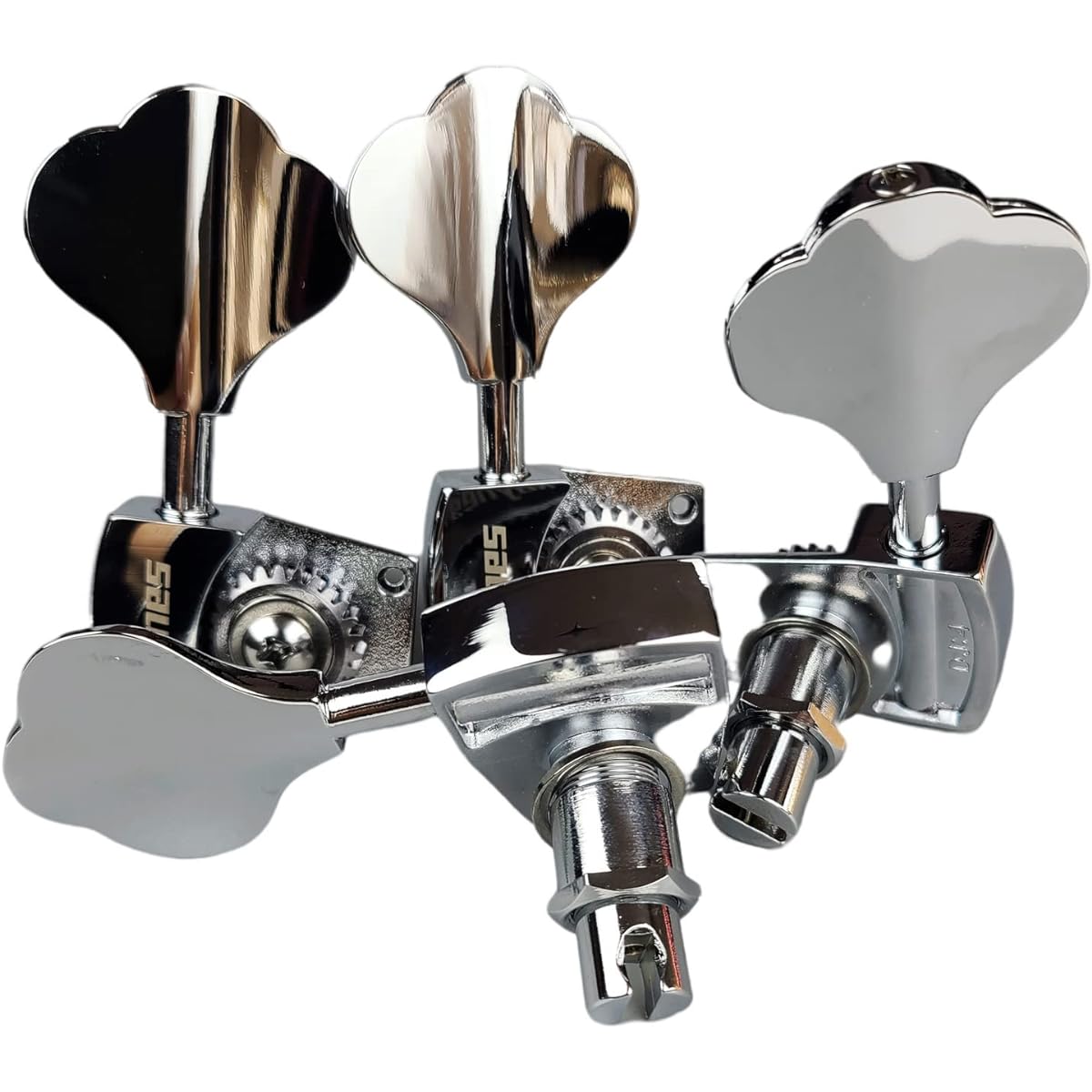 KAYNES Bass Tuners 1:26 Ratio Open Gear Tuning Keys Pegs Guitar Machine Head Tuners for Jazz or Precision Electric Bass Instruments Chrome Silver (Right 4 Pieces)