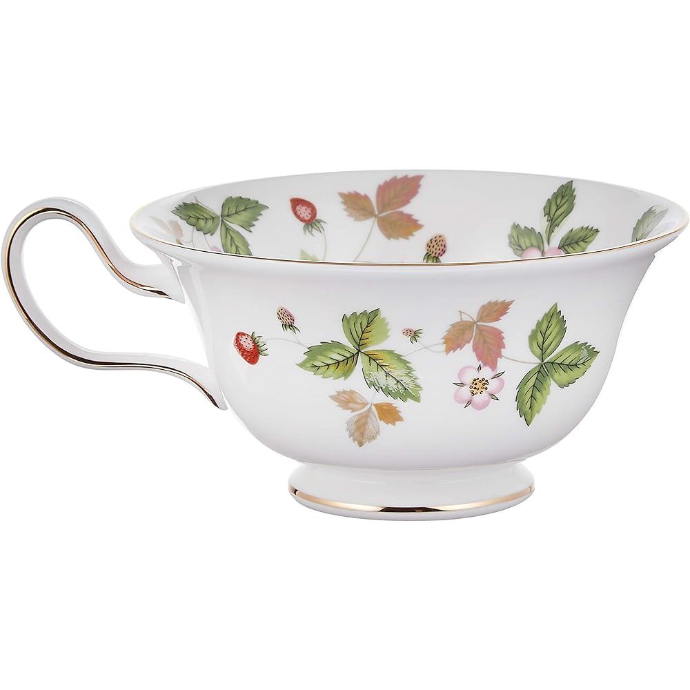 Wedgwood Wild Strawberry Porcelain Tea Cup & Saucer Peony [Parallel Import]