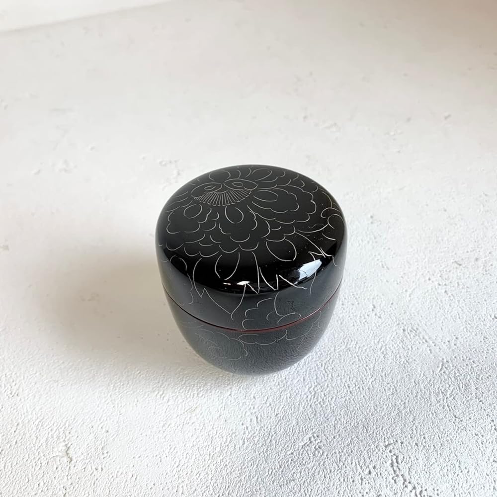 Nomura Lacquerware Store Echizen-nuri Platinum Peony Carving Medium Natsume Tame 11-17409