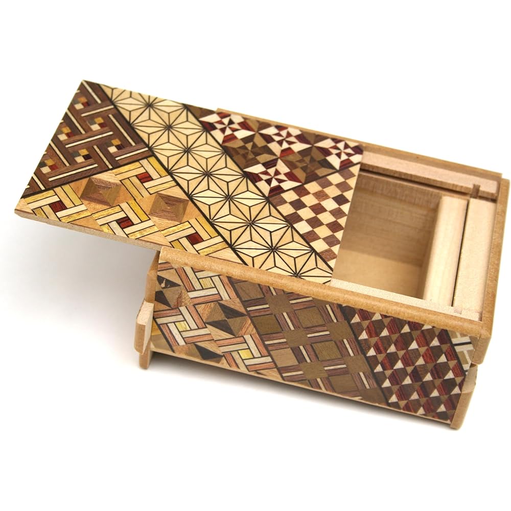 Hakone marquetry secret box 12 times trick